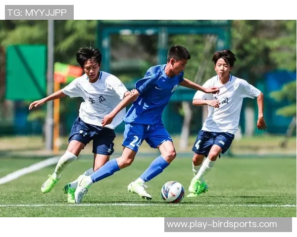 实时新闻上海足球队强势领跑大满贯积分榜以98分稳居第一